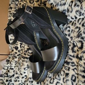 DR. MARTENS MADEA LEATHER PLATFORM SANDALS in Black